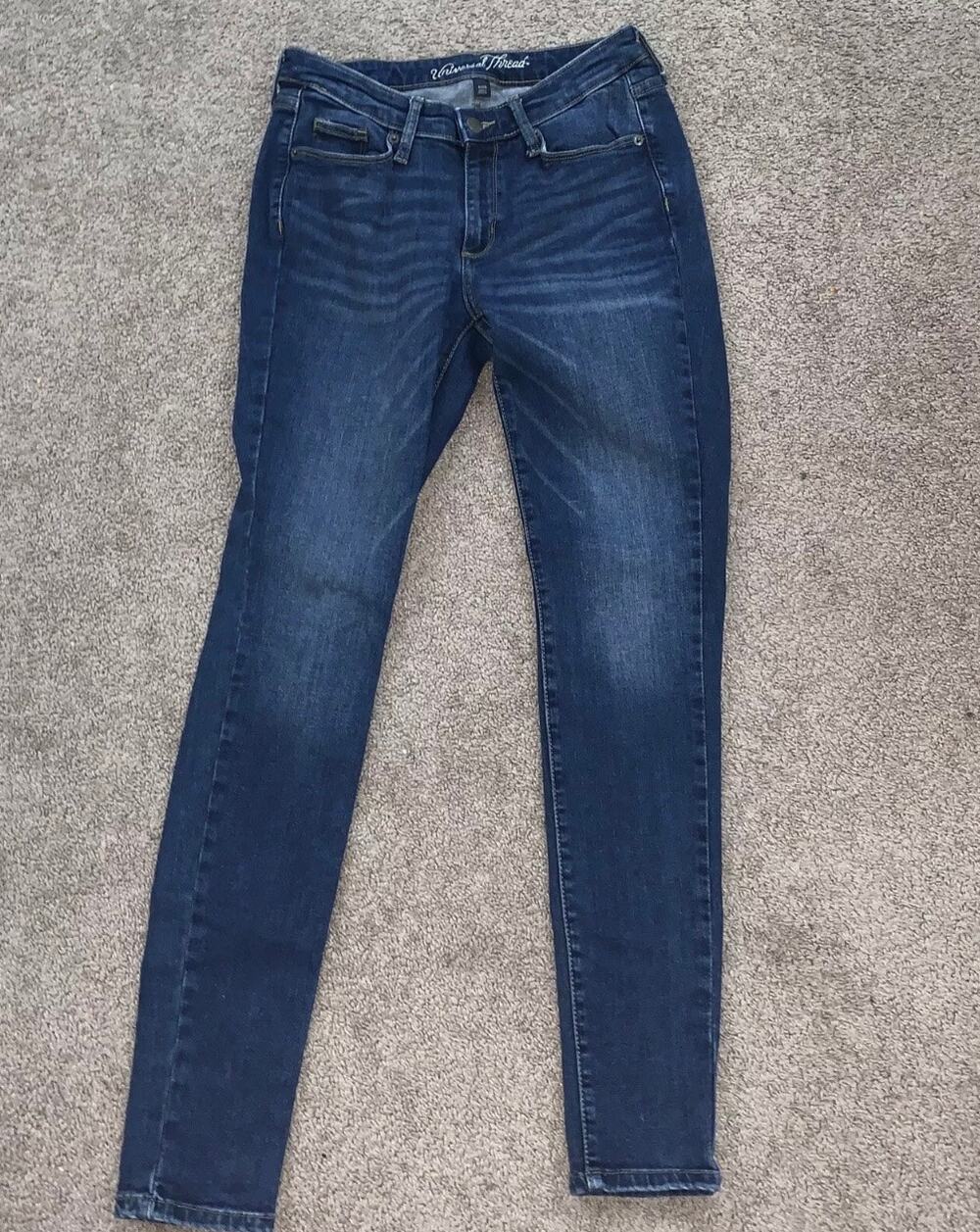 Universal Thread Curvy Skinny Jeans Size 4/27R Women's Blue Denim Dark Wash